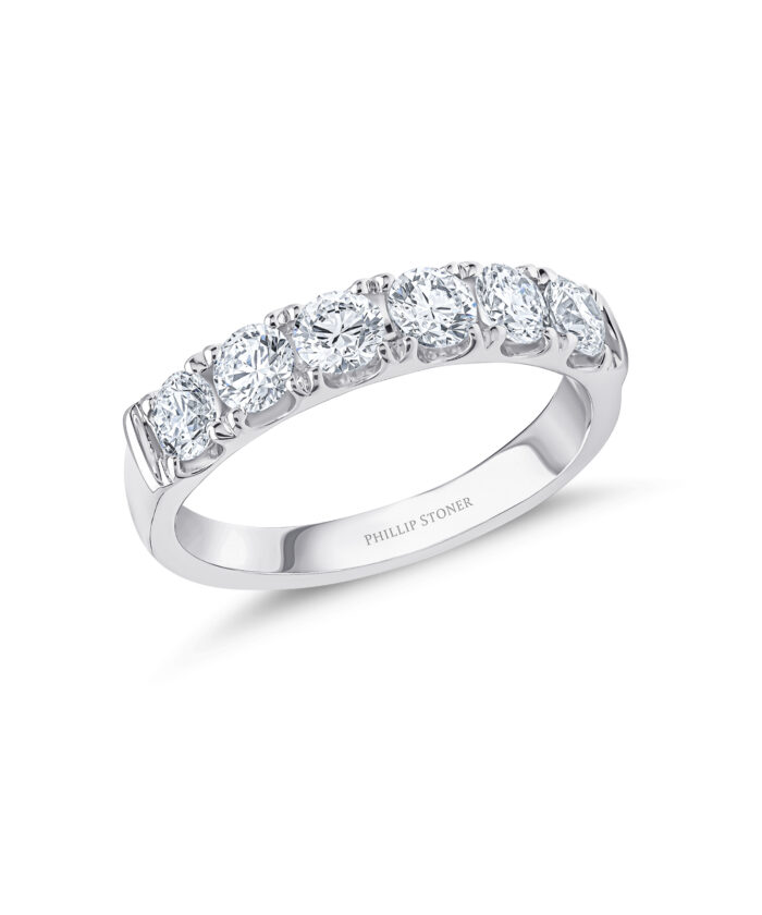 Platinum 1.13ct Scallop-Set Diamond Eternity Ring