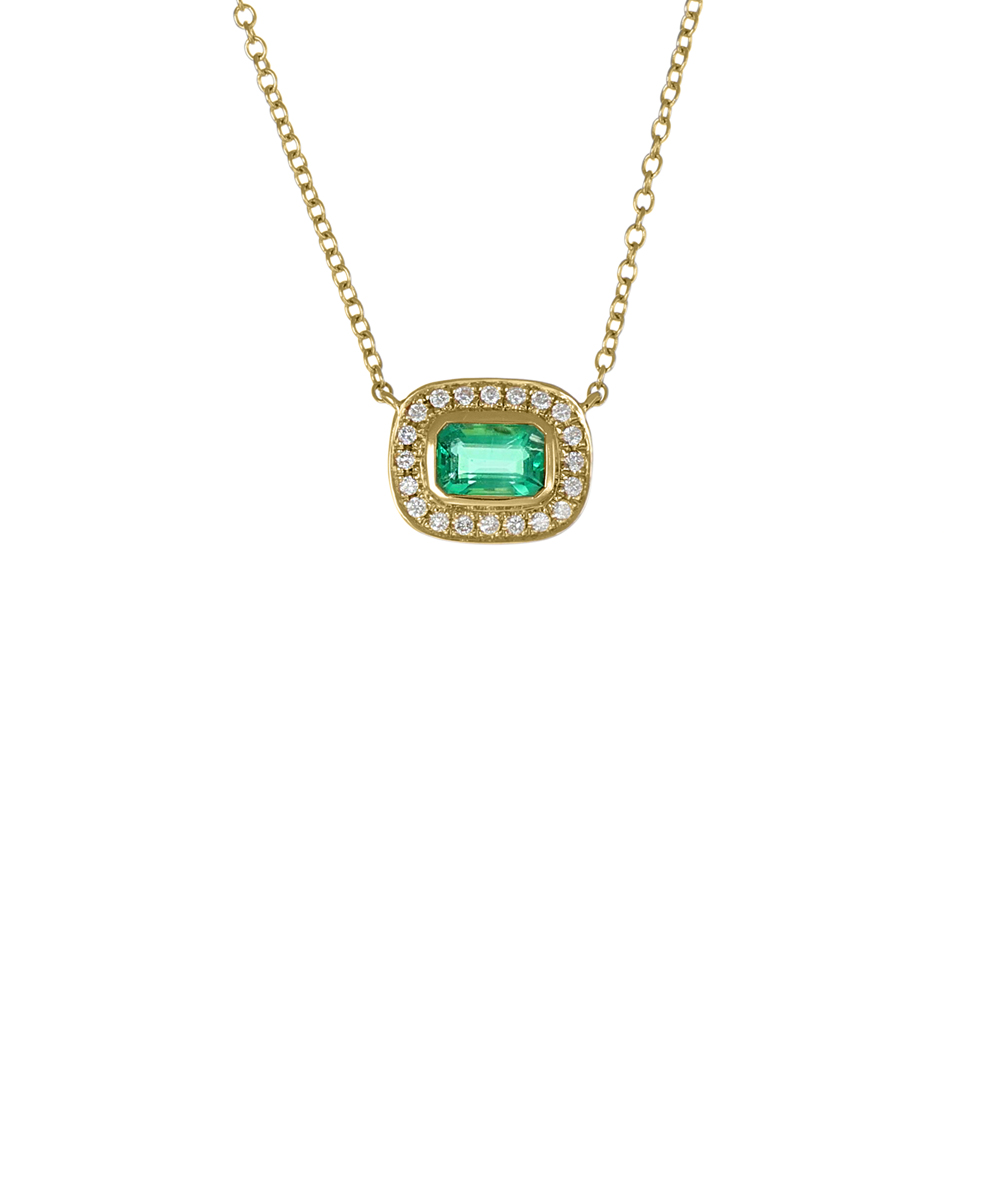 18ct Yellow Gold Emerald & Diamond Halo Pendant